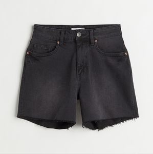 H&M highwaisted shorts